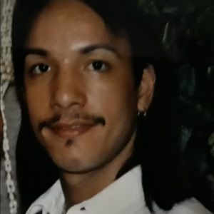 Meet your Posher, Cesar